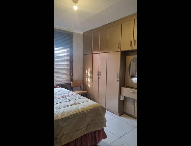 4 BEDROOM HOUSE FOR SALE IN FERNWOOD